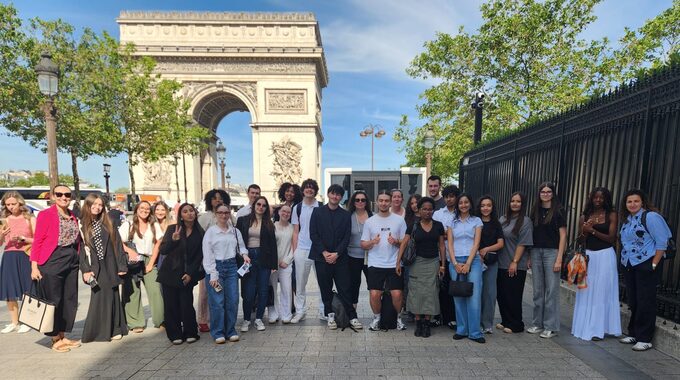 Paris 1a.jpg